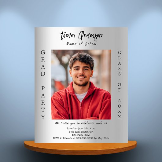 Afstudeerfeest zilveren foto 2025 uitnodiging