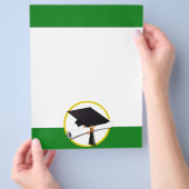 Afstudeerlampvoet met diploma - groene achtergrond flyer (Hand)