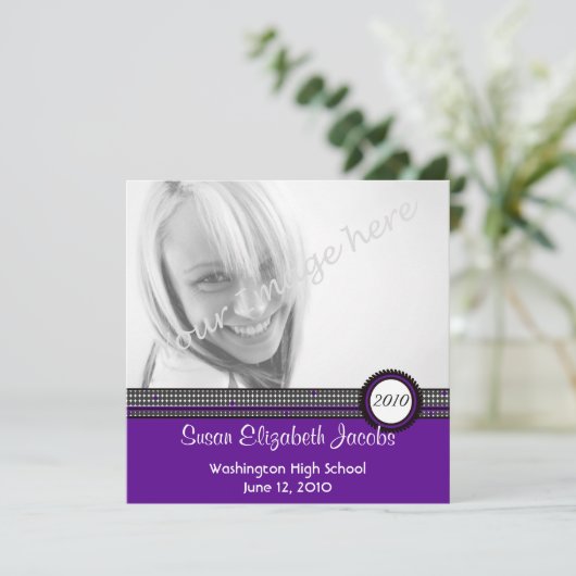 Afstudeerpartij in Paarse en zwarte uitnodiging (Staand voorkant)