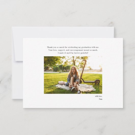 Afstuderen 2024 Eenvoudig Goud Handbeletterd Afstu Bedankkaart (Achterkant)