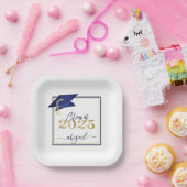 Afstuderen 2025 Faux Metallic Navy Gold Script Papieren Bordje (Feest)