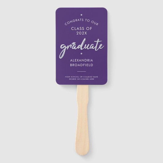 Afstuderen 2025 Foto Paarse Afstudeerder Partij Handwaaier (Voorkant)