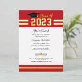 Afstuderen 2025 Rood Afstudeerder Party Goud Folie Uitnodiging (Staand Voorkant)