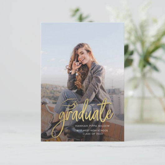 Afstuderen 2025 Script Photo Afstudeerder Party In Informatiekaartje (Staand voorkant)