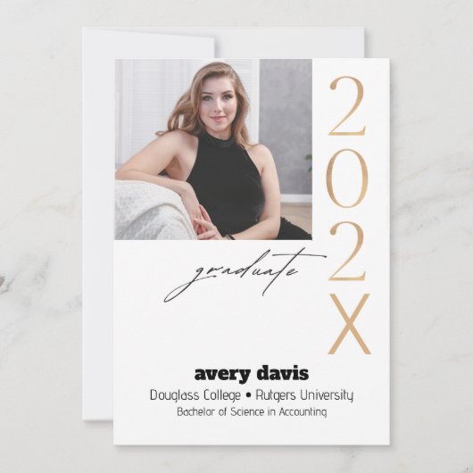Afstuderen 202x gouden foto witte achtergrond aankondiging (Voorkant)