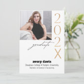 Afstuderen 202x gouden foto witte achtergrond aankondiging (Staand voorkant)