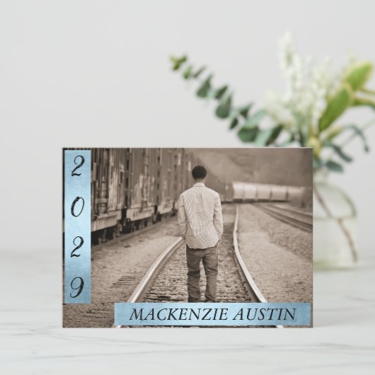 Afstuderen 2 Foto | Blauwe Faux Metallic Keepsake Kaart (Staand voorkant)