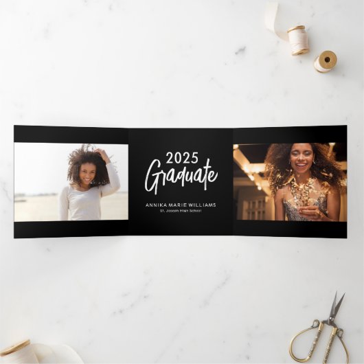 Afstuderen aankondiging van Tri-Fold Multi Photo (Binnen)