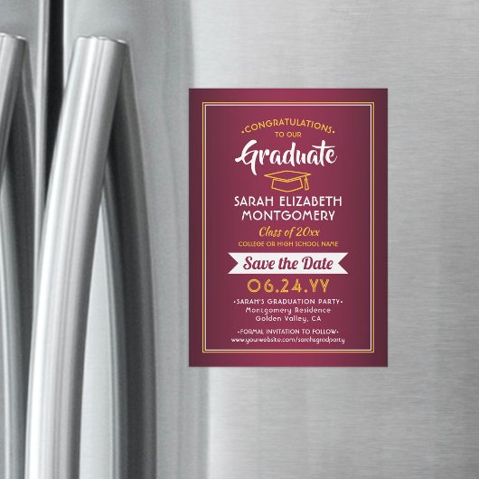 Afstuderen Bespaar de datum maroon Red & Gold Yell Magnetische Uitnodiging