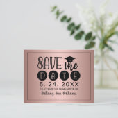 Afstuderen Bespaar de datum zwarte Typografie Rose Aankondigingskaart (Staand voorkant)