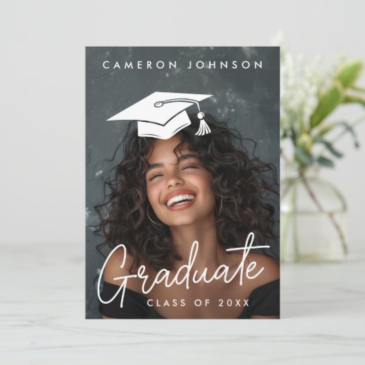 Afstuderen bewerkbare pet foto afstuderen bedankkaart (Staand voorkant)