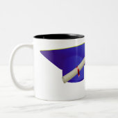 Afstuderen Blauw Pet Klasse van 20XX Naam toevoege Tweekleurige Koffiemok (Links)
