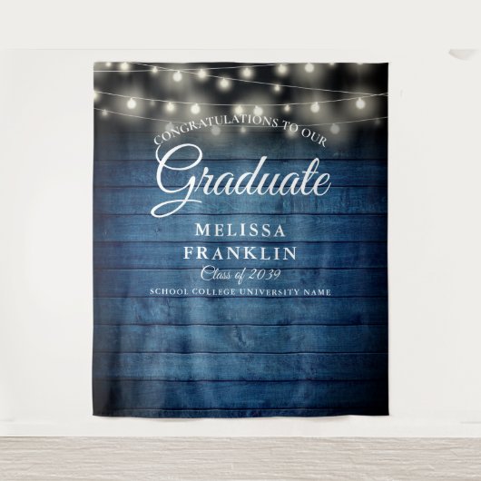 Afstuderen Blauwe Rustige Wood String Lights Wandkleed (Voorkant)