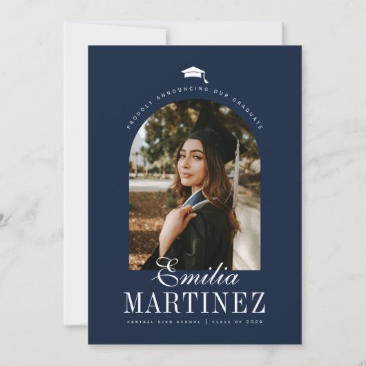 Afstuderen Cap Arch Foto Elegant Script Navy Afstu Aankondiging (Voorkant)