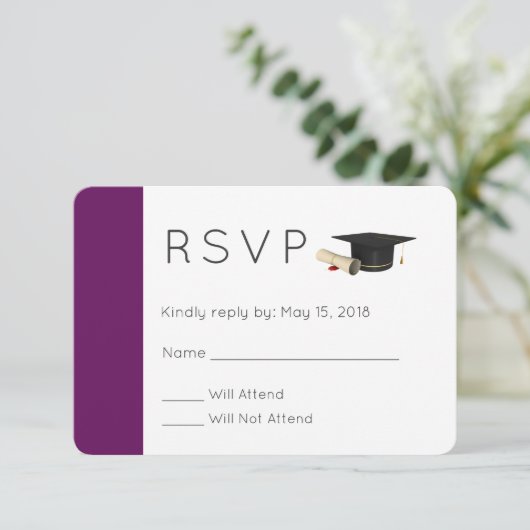 Afstuderen Cap en Diploma op Paarse RSVP Kaart (Staand voorkant)