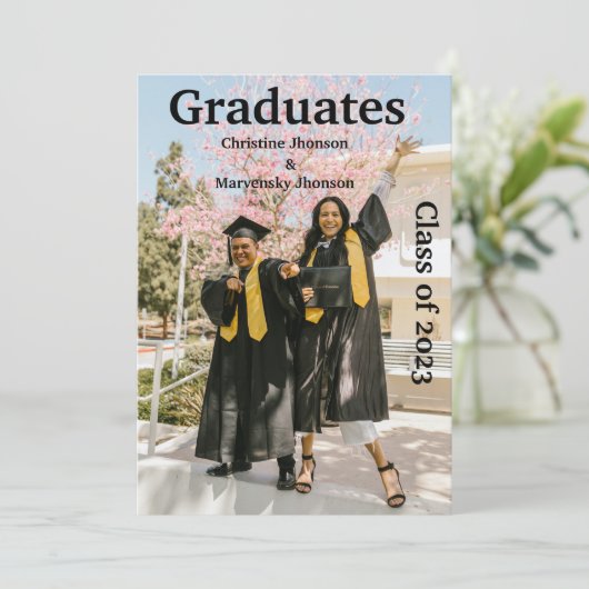 Afstuderen ceremonie 3 foto's Afstuderen Aankondiging (Staand voorkant)