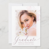 Afstuderen Chic Dusty Roos Script Floral Foto Aankondiging (Voorkant)