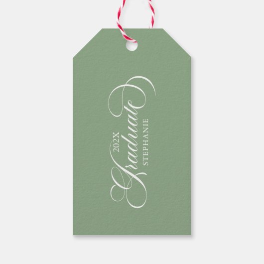 Afstuderen Elegante Groene Witte Script Typografie Cadeaulabel (Achterkant)