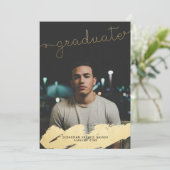 Afstuderen Faux Gold Foil Modern Aangepast Aankondiging (Staand voorkant)