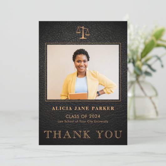 Afstuderen foto elegant zwart goud bedankkaart (Staand voorkant)