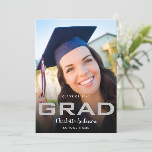 Afstuderen foto elegant zwart-wit modern aankondiging (Staand voorkant)