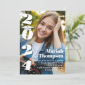 Afstuderen Foto Moderne Zwart-wit Typografie Kaart (Staand voorkant)