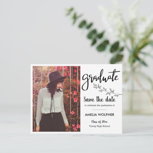 Afstuderen foto | Opslaan van de datum Elegant Bot Aankondigingskaart (Staand voorkant)