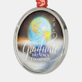 Afstuderen foto-Wereldbol monogram naam Metalen Ornament (Links)