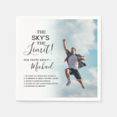 Afstuderen Fun geeft de foto 'The Skys the Limit'. Servet (Voorkant)