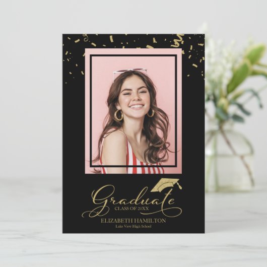 Afstuderen Gold Confetti Afstudeerder Aankondiging (Staand voorkant)