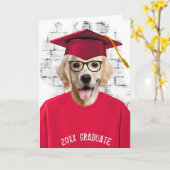 afstuderen gouden rekwisiet in rood t-shirt kaart (Gele Bloem)