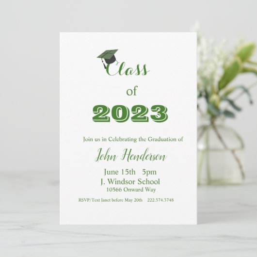 Afstuderen Green & White Invitation Class of 2023 Kaart (Staand voorkant)
