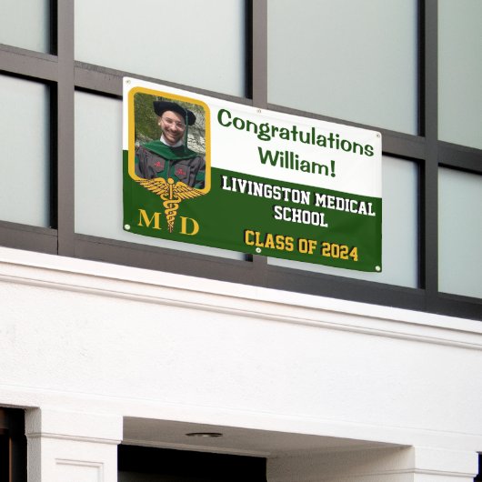 Afstuderen Groene & Gold Medical School Spandoek (Buitenkant Gebouw)