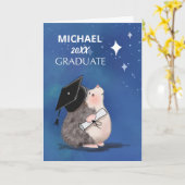 Afstuderen Hedgehog met Pet en Diploma Kaart (Gele Bloem)