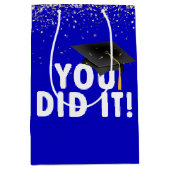 Afstuderen "Je hebt het ondertekend" met Confetti Medium Cadeauzakje (Voorkant)