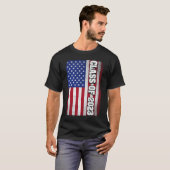 Afstuderen Klasse van 2023 Amerikaanse vlag T-shirt (Voorkant volledig)
