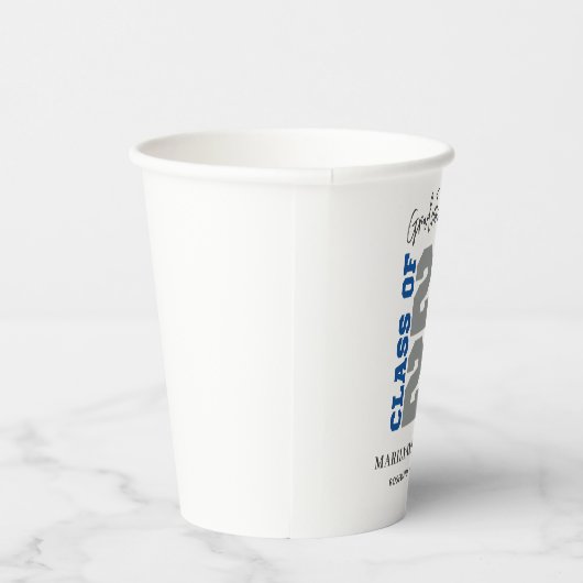 Afstuderen Klasse van 2024 Blauw en Grijs Papieren Bekers (Rechts)
