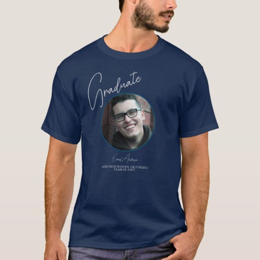 Afstuderen Klasse van 2024 Blue Photo Afstuderen M T-shirt (Voorkant)