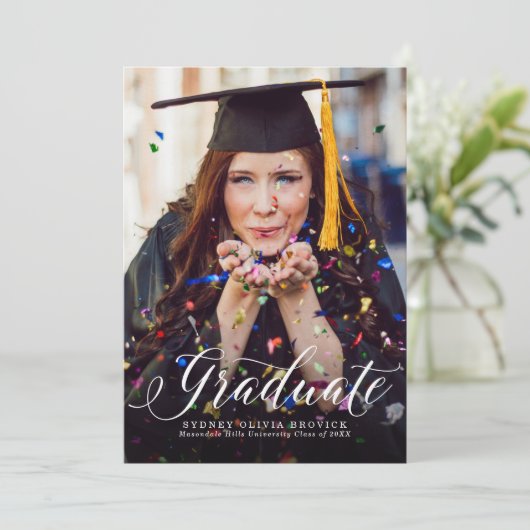 Afstuderen klassiek afstuderen van de manuscriptfo aankondiging (Staand voorkant)