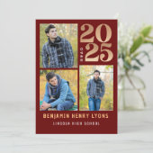 Afstuderen Maroon Klasse van 2025 Printable Kaart (Staand voorkant)