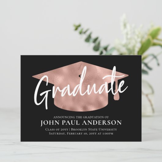 Afstuderen Metallic Roos Gold Pet Black Afstuderen Aankondiging (Staand voorkant)