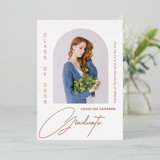 Afstuderen minimaal elegant foto-afstuderen folie uitnodiging (Staand Voorkant)