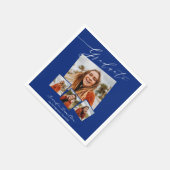 Afstuderen minimalistische foto Afstudeerder parti Servet (Hoek)