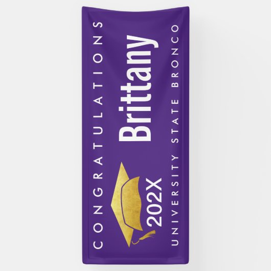 Afstuderen Modern Bold Simple Gold Pet op Paars Spandoek (Verticaal)