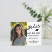 Afstuderen Modern Script De datum opslaan Afstudee Aankondigingskaart (Staand voorkant)