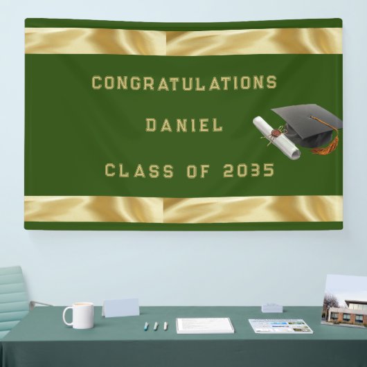 Afstuderen Mortar Board Green en Gold Spandoek (Beurs)