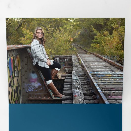 Afstuderen Multi Photo Simple Blue Confetti 2020 Drieluik Aankondiging (Binnenzijde eerst)