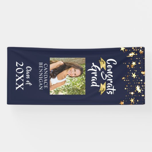 Afstuderen Navy Blue Gold Stars Brush Script Foto Spandoek (Horizontaal)