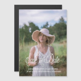Afstuderen Opslaan Datum Whimsical Script Girl Fot Magnetische Uitnodiging