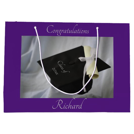 Afstuderen Paars Pet & diplomaat Gepersonaliseerd Groot Cadeauzakje (Achterkant)